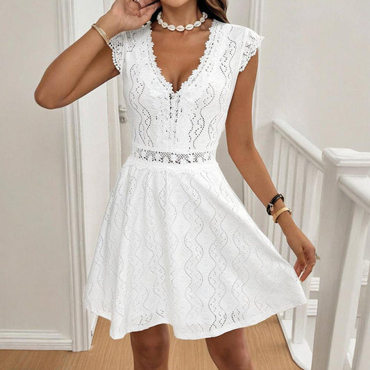 Women’s V‑Neck Short‑Sleeve Dress with Lace Trim CJ US
