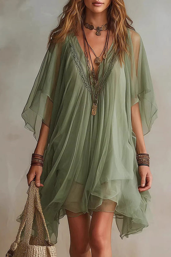 V-neck Chiffon Loose-fitting Resort Blouse And Beach Skirt 
