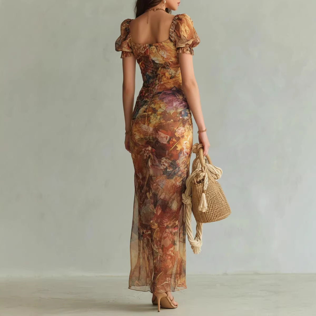 V-neck waist cinched ruffle edge dress 
