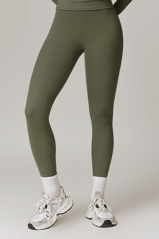 High waisted and hip lifting yoga pants for women 
