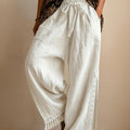  Milky white