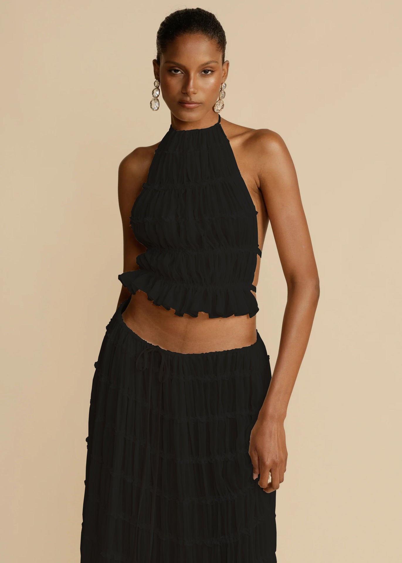 🌴 2-Piece Women's Beachwear Set – Sleeveless Halter Crop Top FitiqueFit