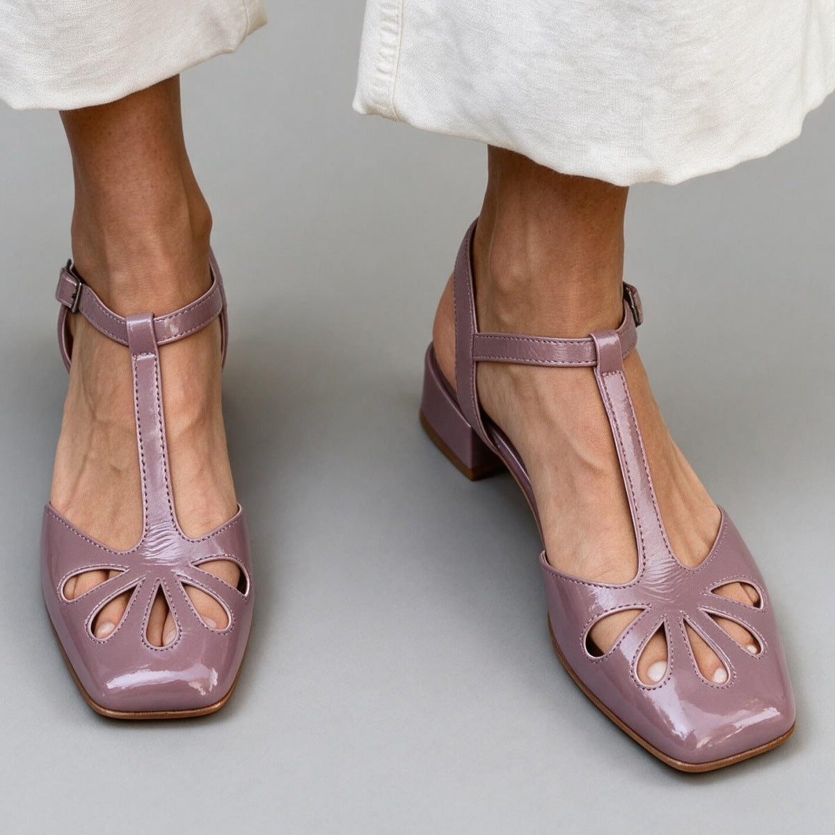 Made to order ships in 3–5 days Retro T-shaped buckle strap Roman hollow sandals for women 