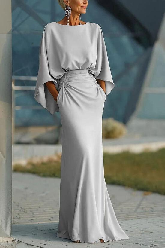 Elegant Backless Pleated Long Dress for Women 