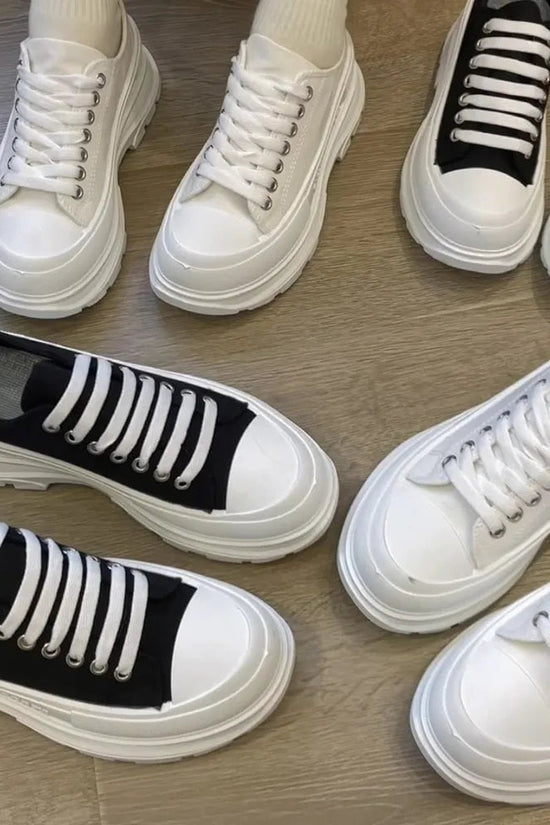 Lace Up Round Toe Platform Sneakers 