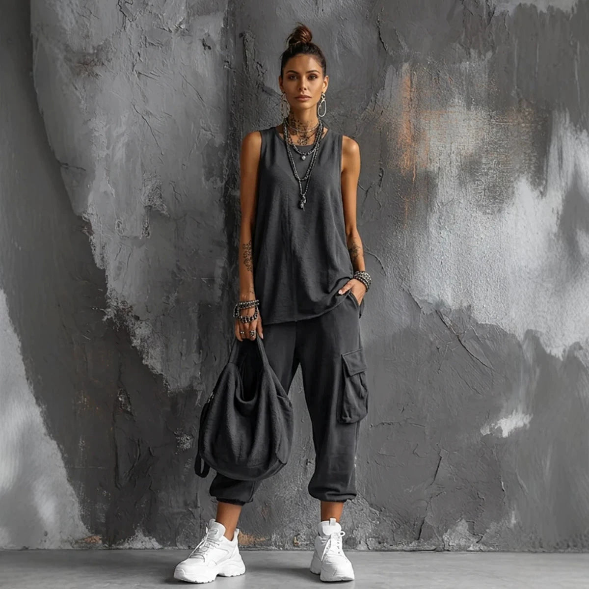 Womens Sleeveless Top Ankle-Fit Pants Set 