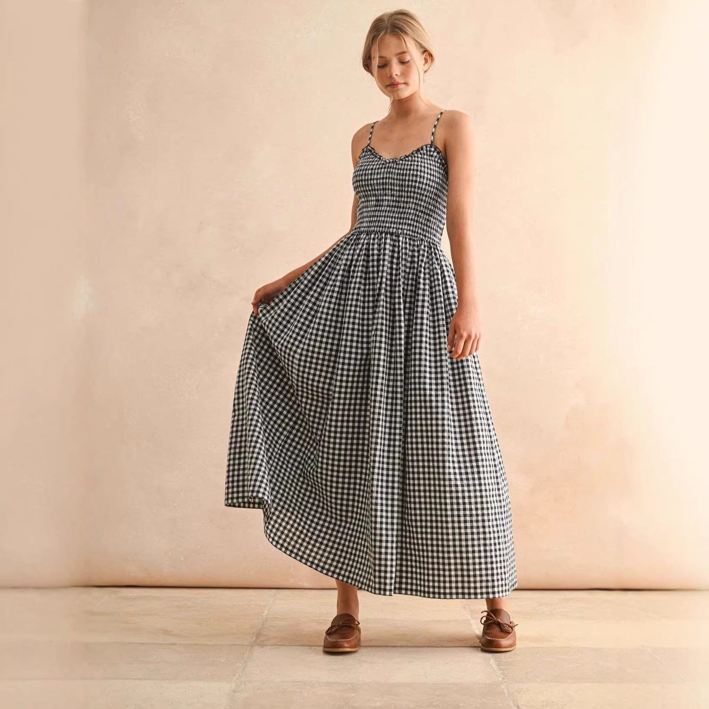 Summer Strap Retro Plaid A-line Slimming Dress for Women with Waist 