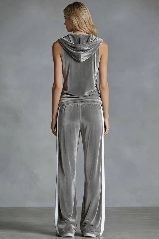 Fashionable Long Pants Sleeveless Hooded Velvet Two-Piece Set for Casual and Sporty Wear 