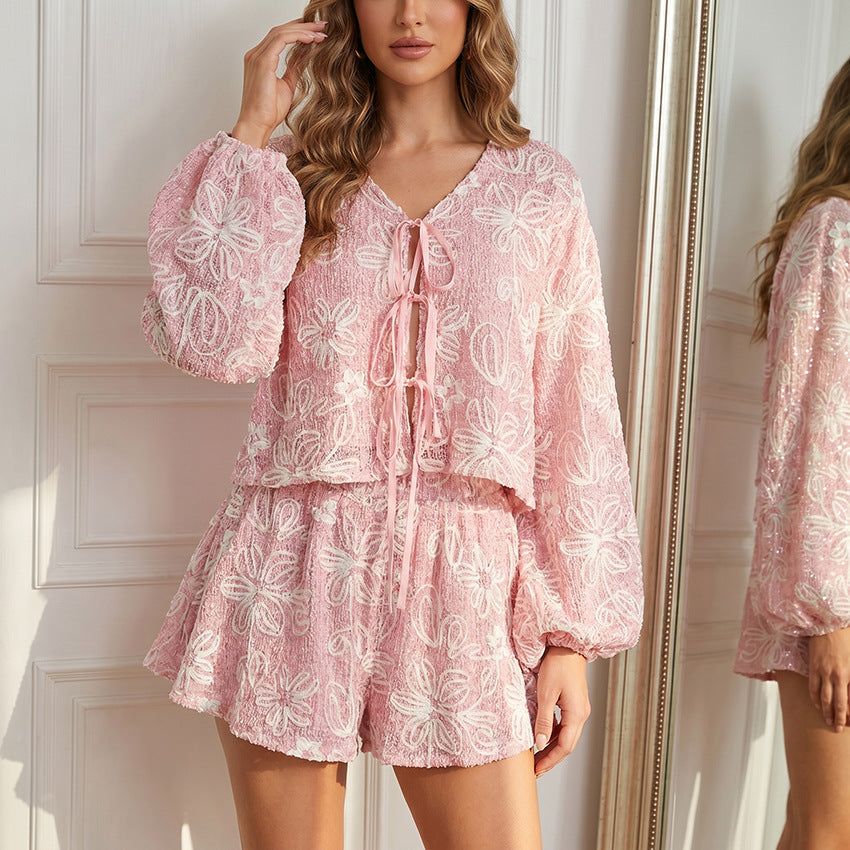 V-neck long sleeved lace up top and shorts two-piece set 