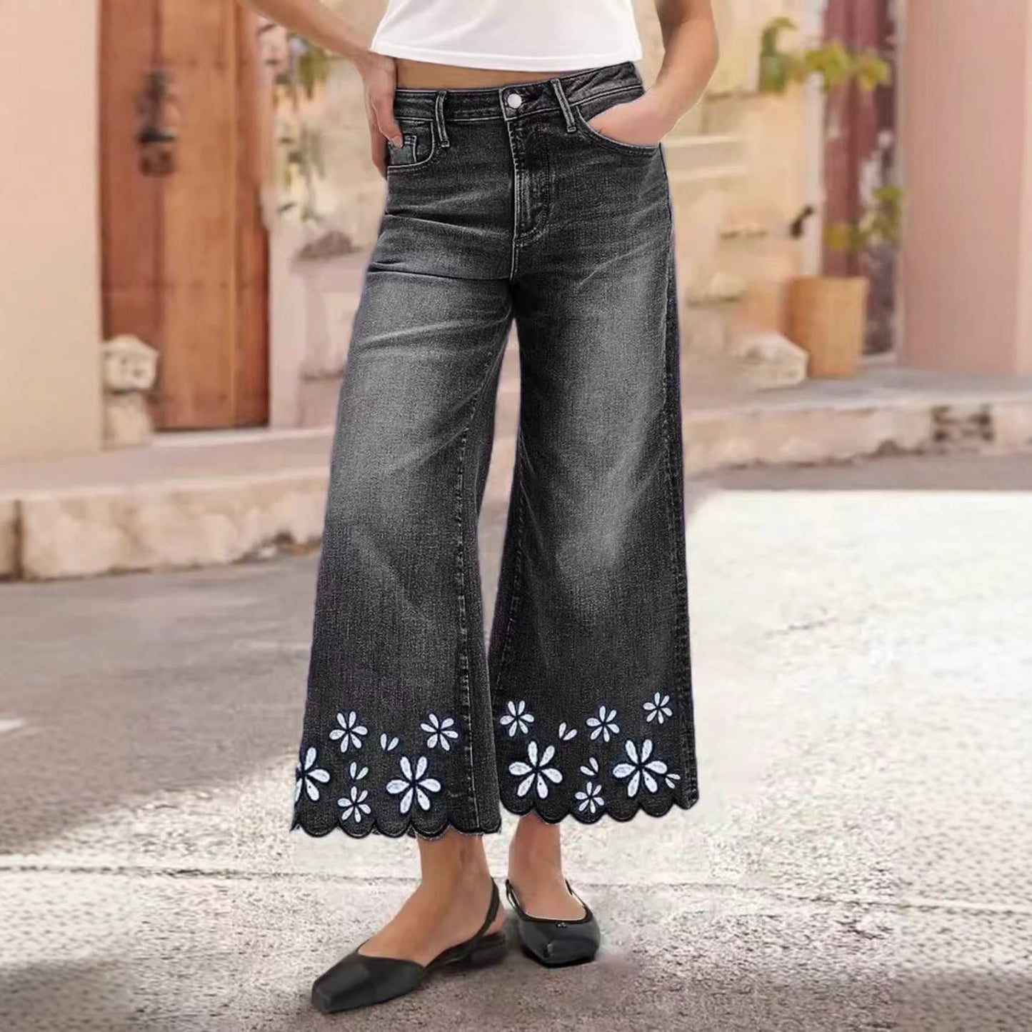 Chrysanthemum Embroidered Casual Stretch Womens Cropped Denim Jeans 
