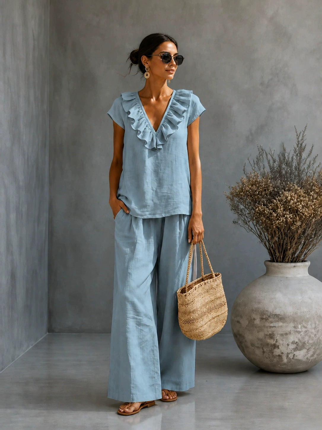 Women's V-neck Ruffled Hem Wide-leg Pants Set 