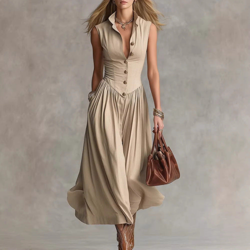 Elegant, Sophisticated Long Sleeveless Dress With A Lapel Collar 