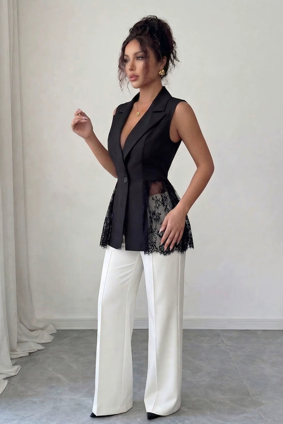 Sleeveless slim fit A-line jacket 