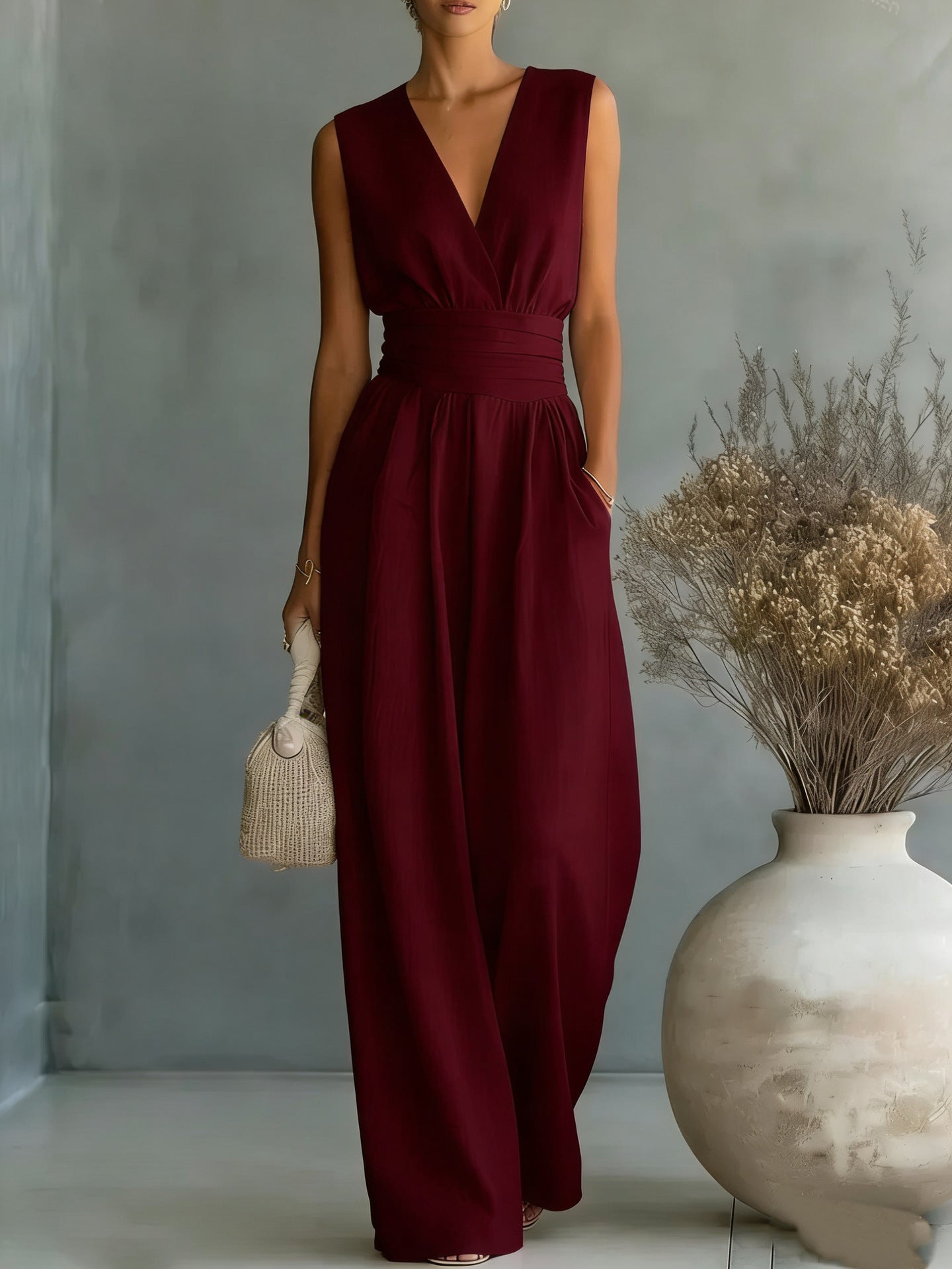 Womens Elegant Sleeveless Waist-Cinching V-Neck Sophisticated Jumpsuit 