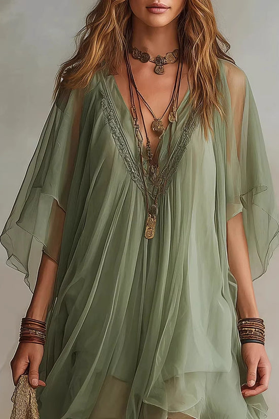 V-neck Chiffon Loose-fitting Resort Blouse And Beach Skirt 