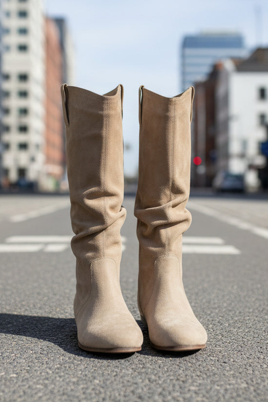 Creeper Knight Flat-Heel Cowboy Boots 