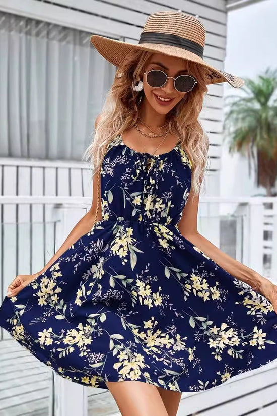 Elegant Sleeveless Printed Dress with Elastic Waist and Straps for Women 