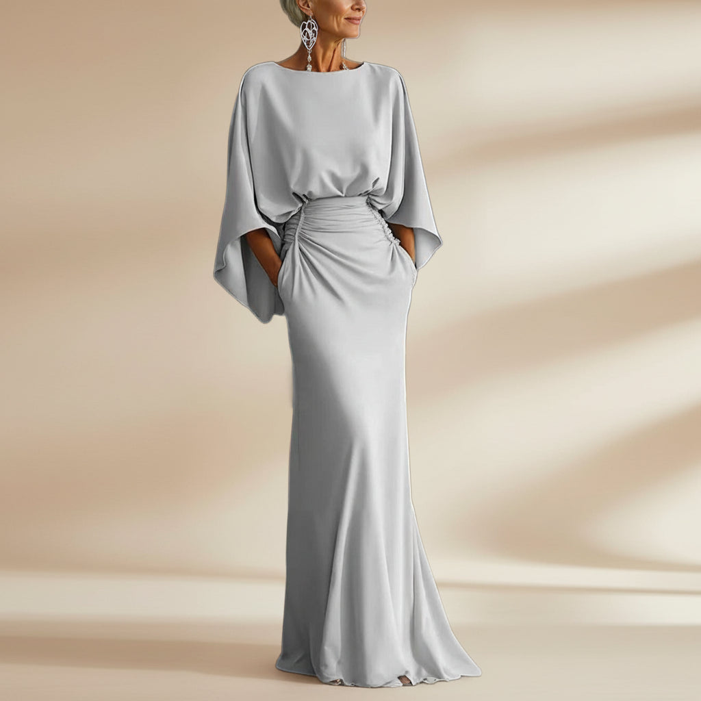 Elegant Backless Pleated Long Dress for Women 