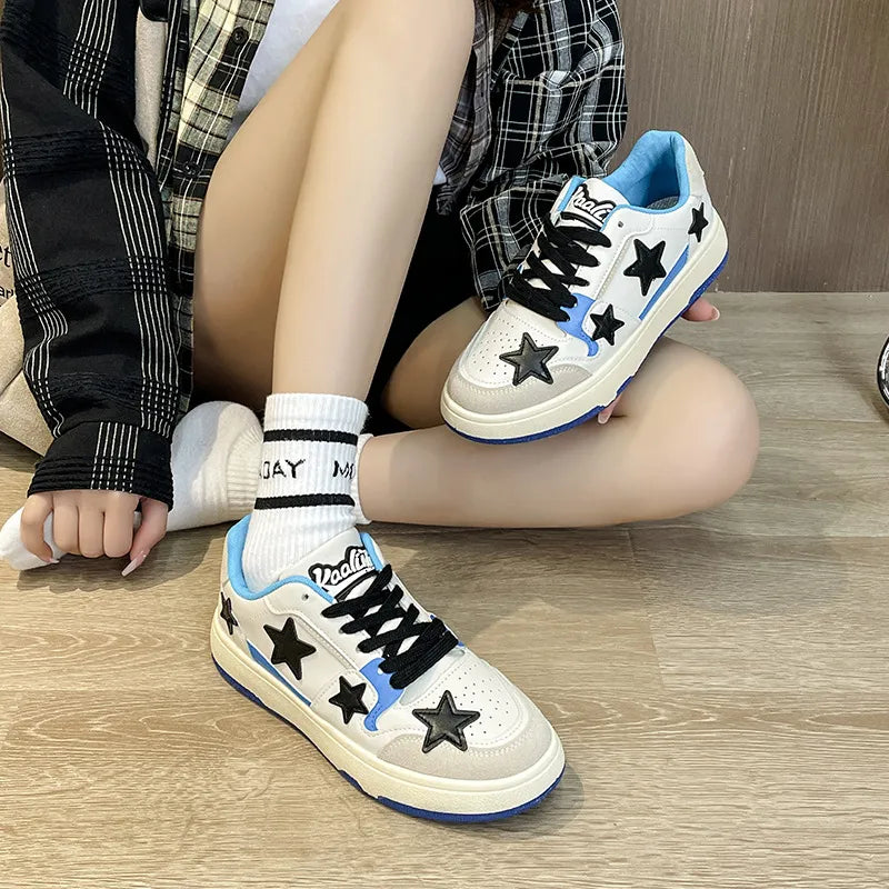 Contrast Star Round Toe Athletic Sneakers 