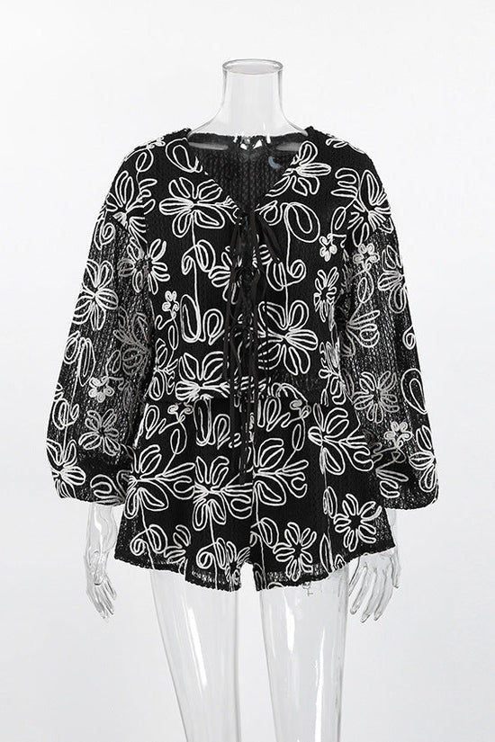 V-neck long sleeved lace up top and shorts two-piece set 