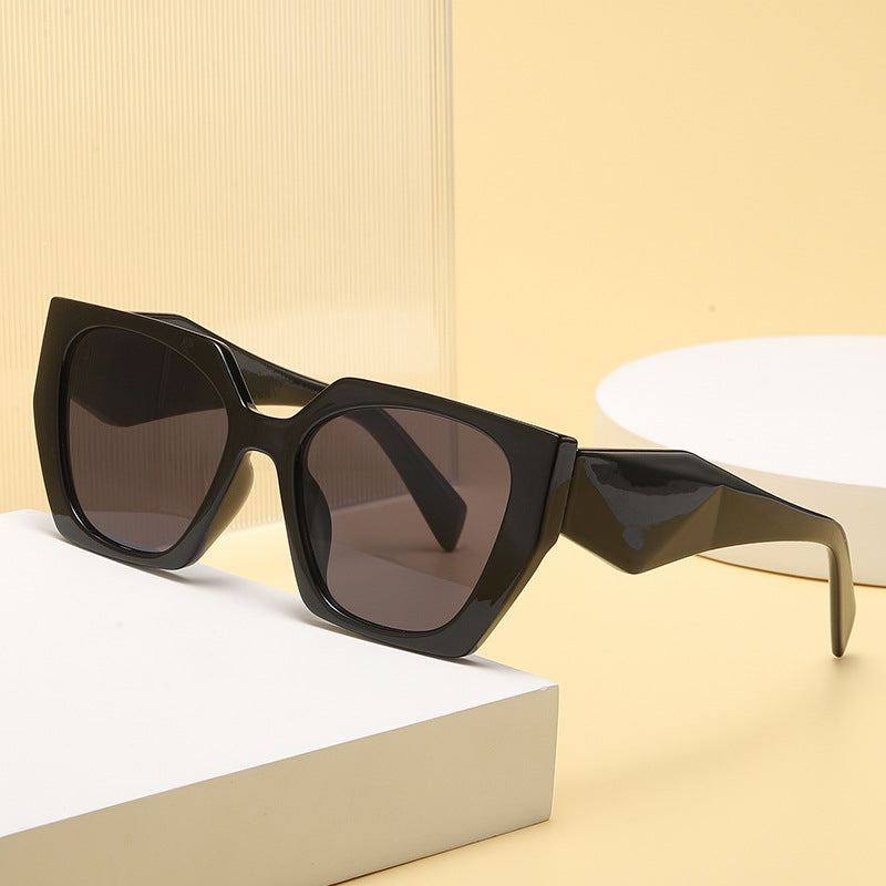 New Fashion Cat-eye Wide Temple Sunglasses for Women, High-end Ins Style, Full-frame UV Protection Sun Glasses 