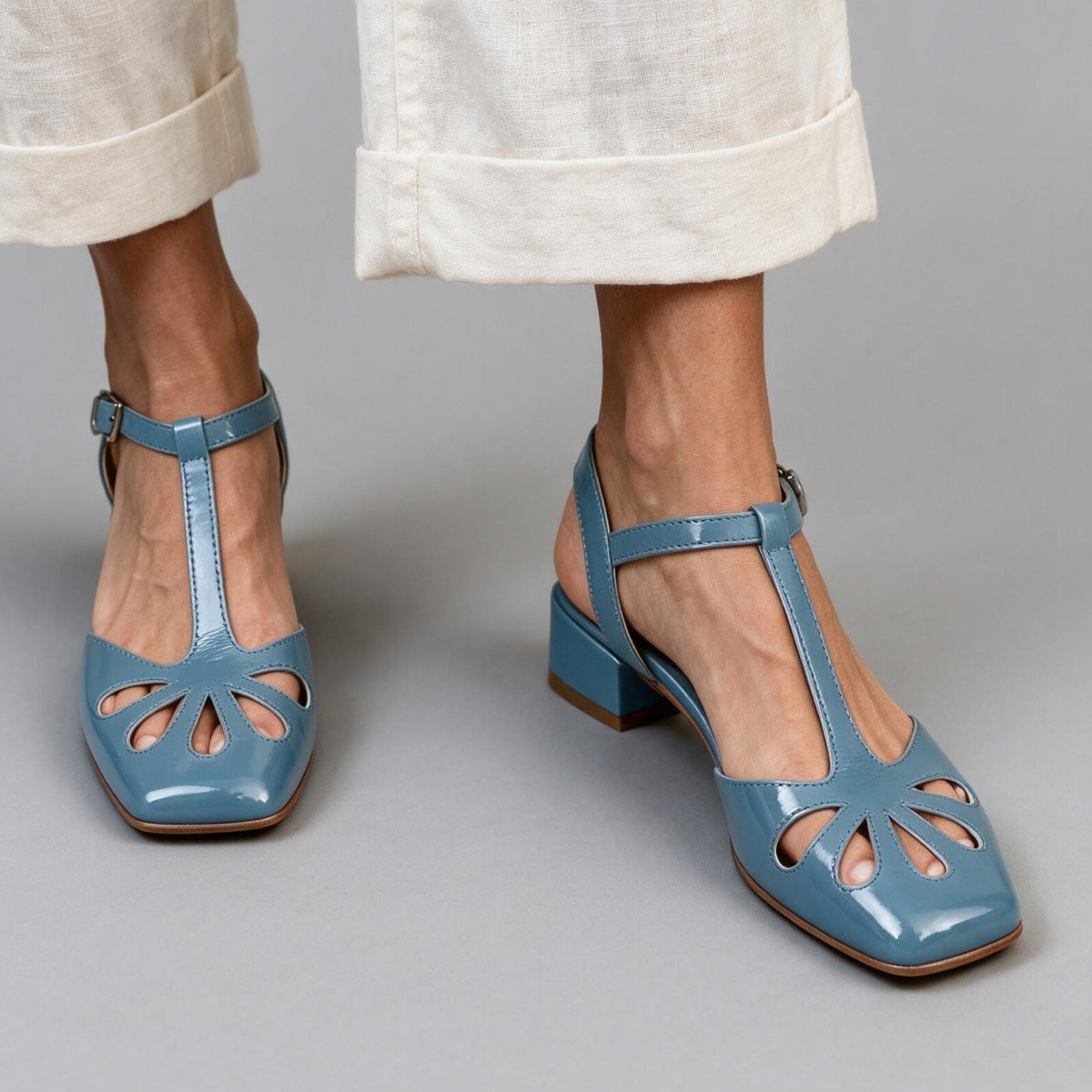 Made to order ships in 3–5 days Retro T-shaped buckle strap Roman hollow sandals for women 