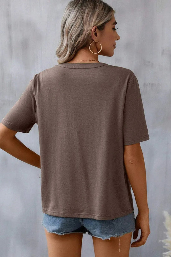 Embroidered Notched Short Sleeve T-Shirt 