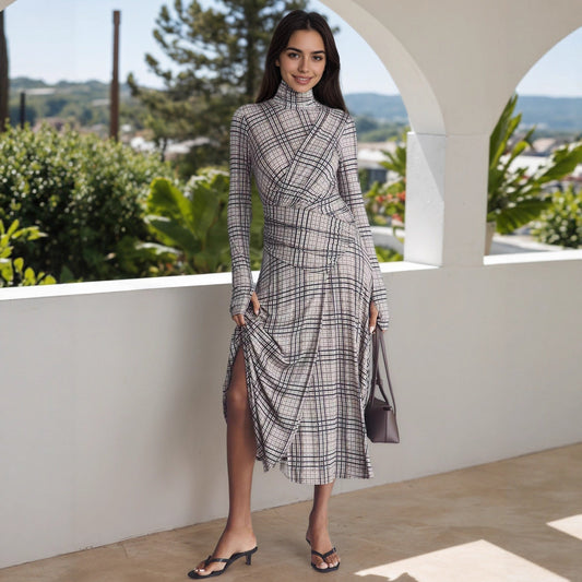 Stand up collar long sleeved plaid pleated dress 