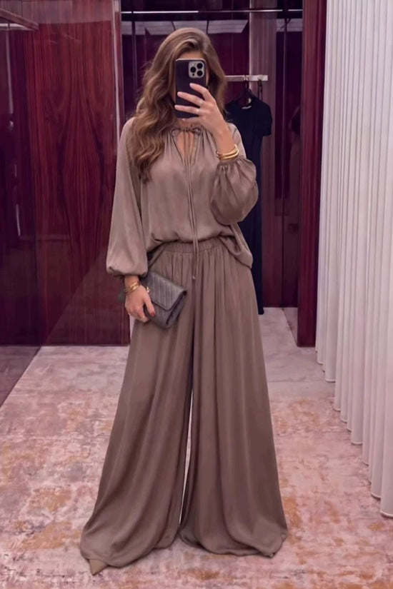 Solid color V-neck lace up loose pants set for women 