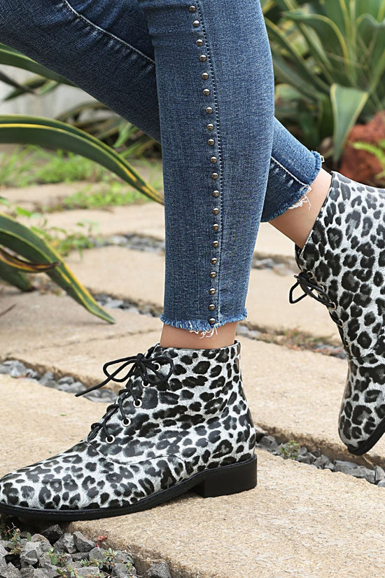 Autumn/winter casual low heel leopard print  extra large size lace-up low-cut Martin boots Made to order, ships in 7 days 