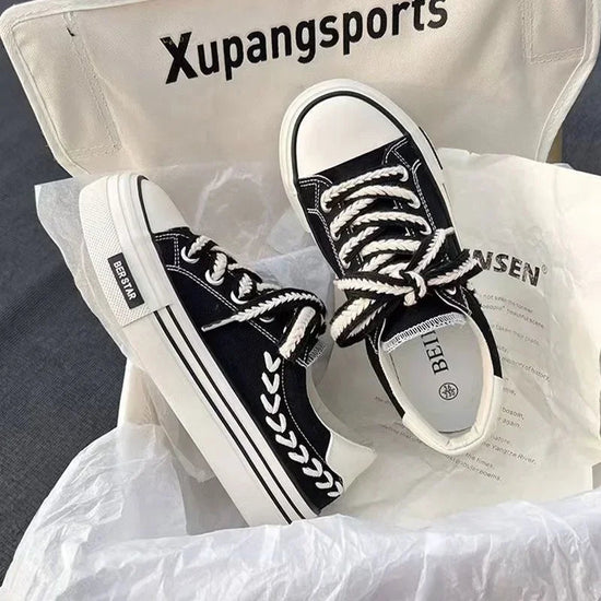 Women Outdoor Trainers Platform Canvas Shoes Height Increasing Chunky Sneakers Young Girls Outdoor Training Women Casual Shoes 