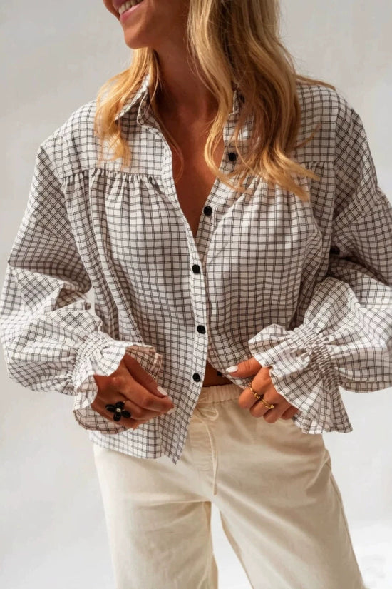 Style new women's flared sleeve plaid long sleeve shirt 