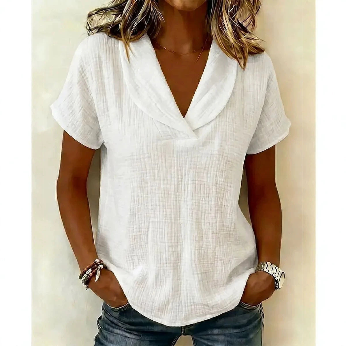 Women's Knitted Short-Sleeve Top With Butterfly Collar 