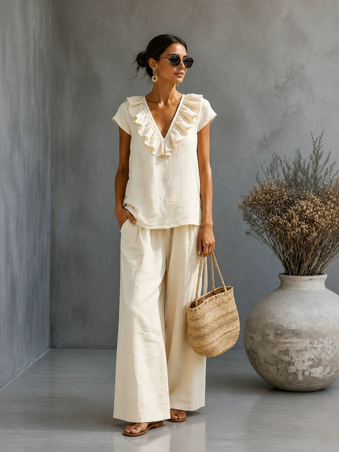 Women's V-neck Ruffled Hem Wide-leg Pants Set 