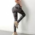  Light Gray Black