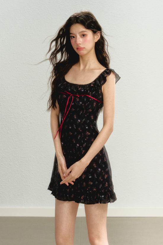 Women’s Sleeveless Floral Suspender Skirt CJ