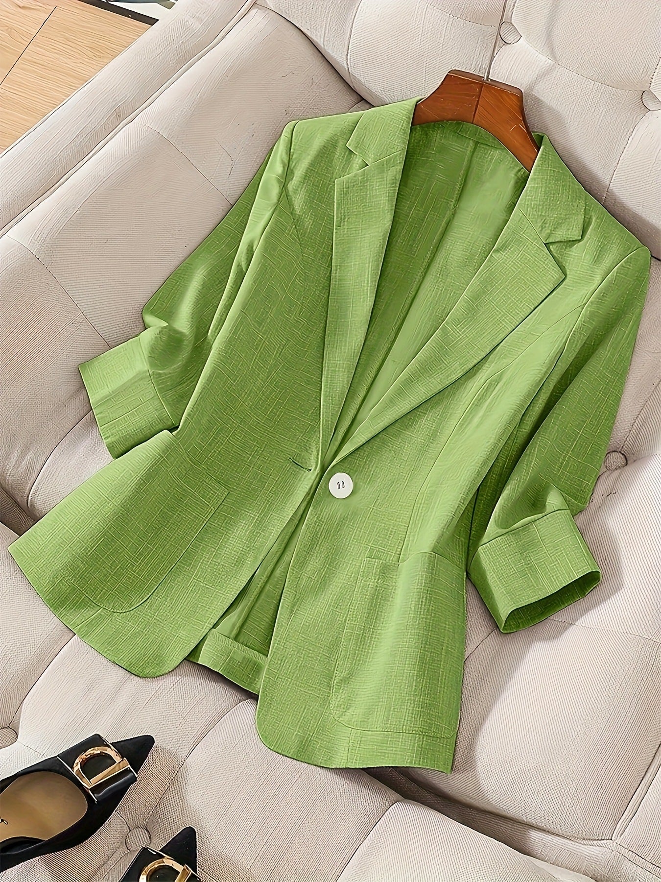 Three-quarter-sleeve Single-button Professional Casual Blazer 