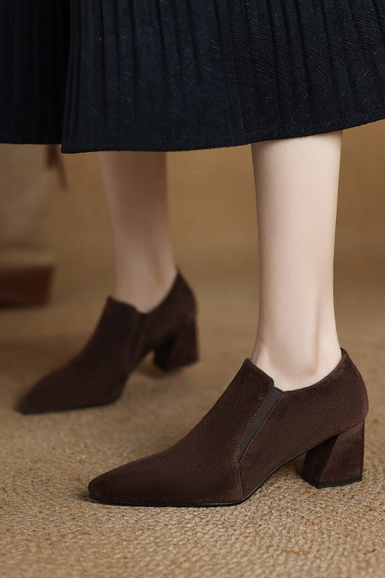 Suede-textured Deep-toe Pointed-toe Chunky-heel Shoes 